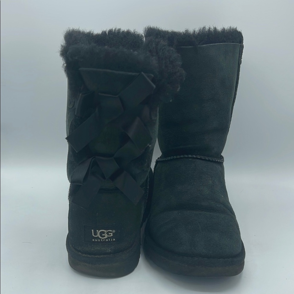 UGG Black Winter Boots with Sheepskin Lining